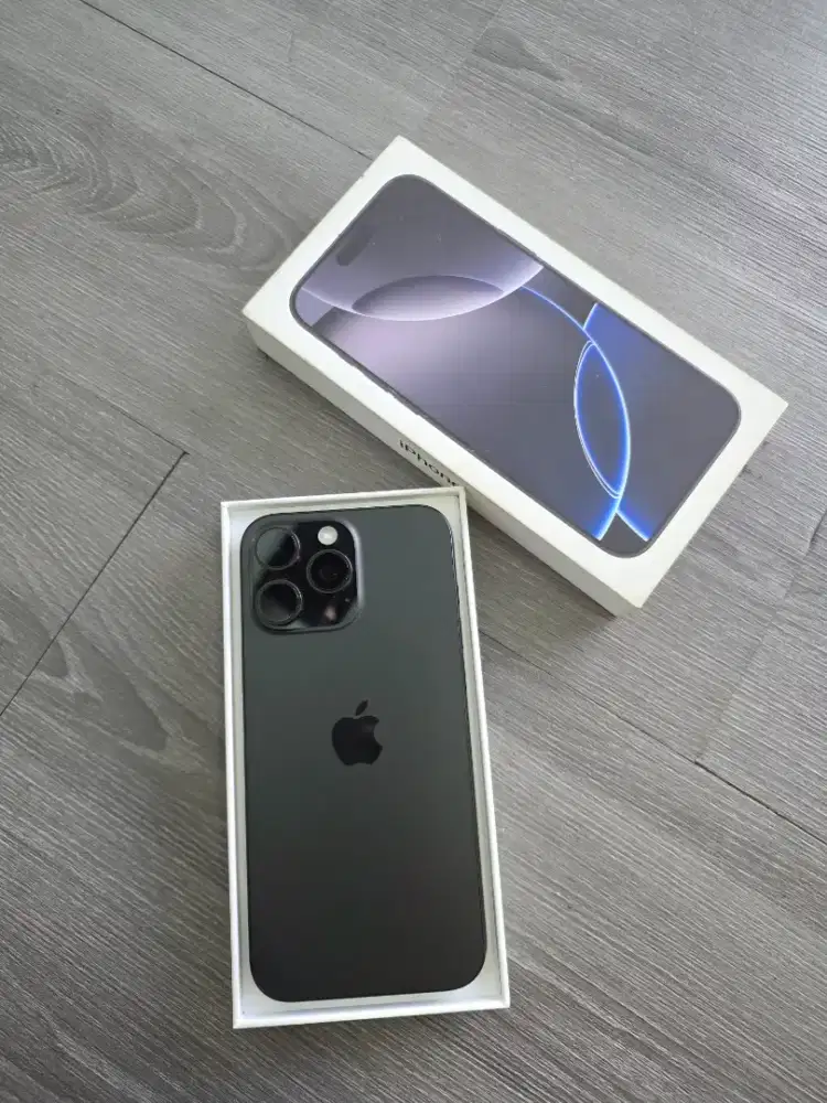iPhone 16Pro Max 256gb iBox