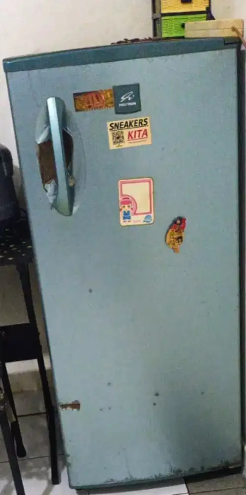 Kulkas Polytron 1 pintu