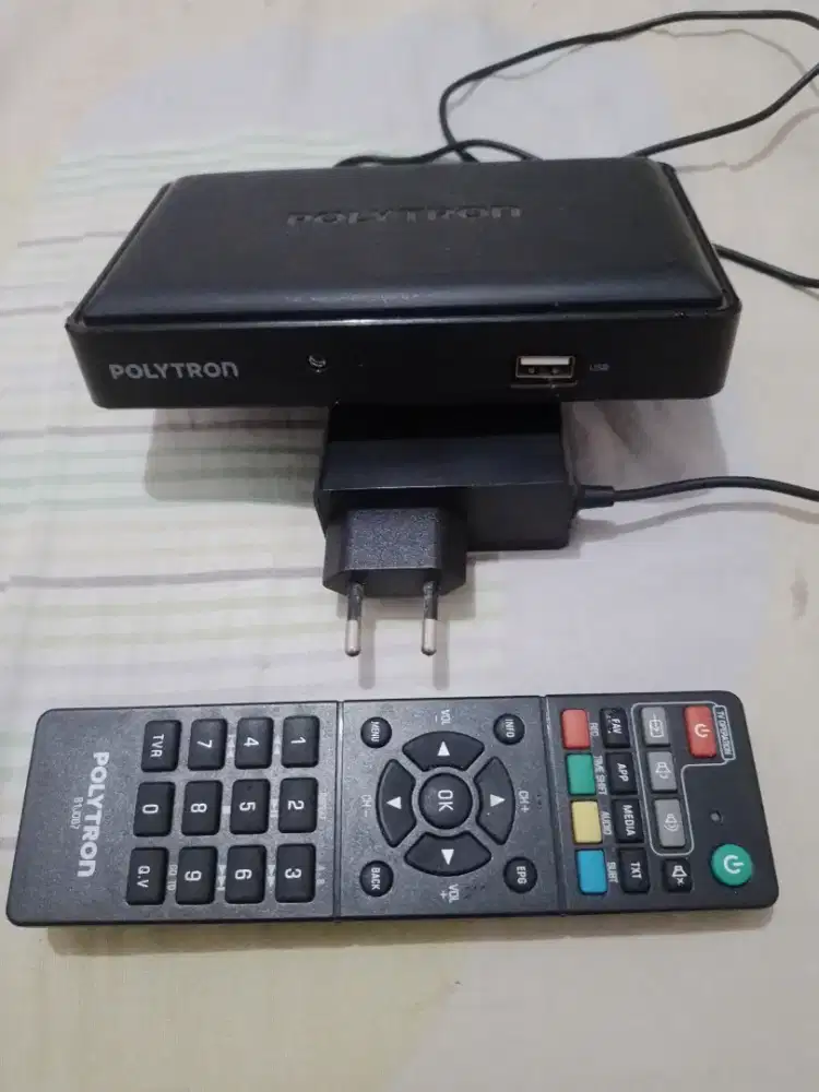 STB Polytron PDV620T2 HDMI + Remote
