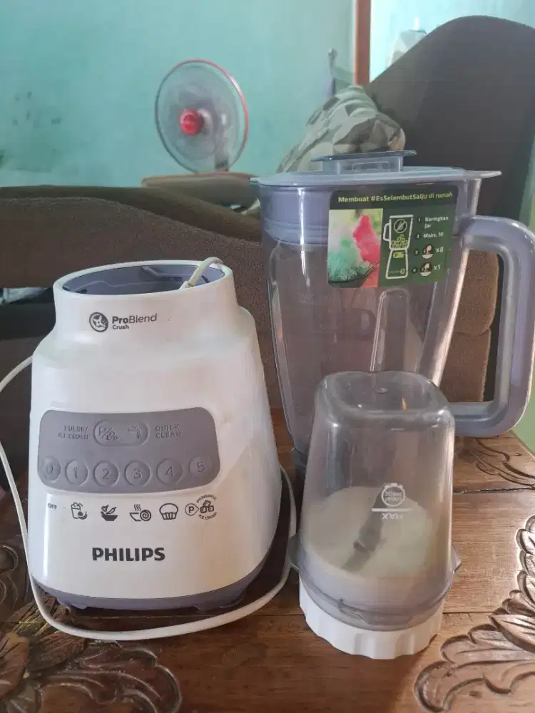 Blender Philips series 5000 / HR2222