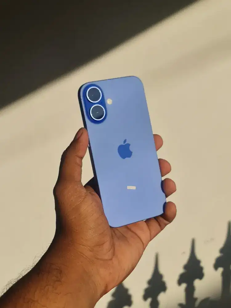 iPhone 16 Ultramarine 128 iBox Garansi ON wuapik nemen
