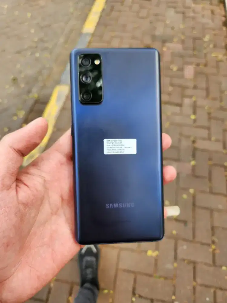 Samsung s20 fe 8/128