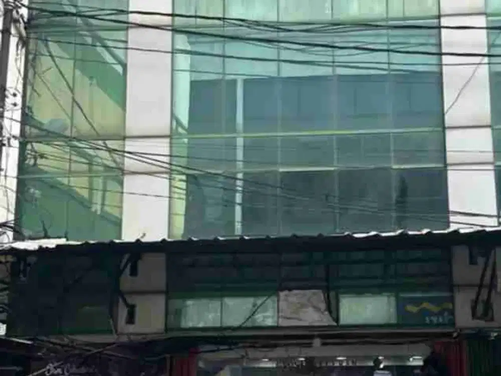 Ruko 3 lantai Depan Jalan