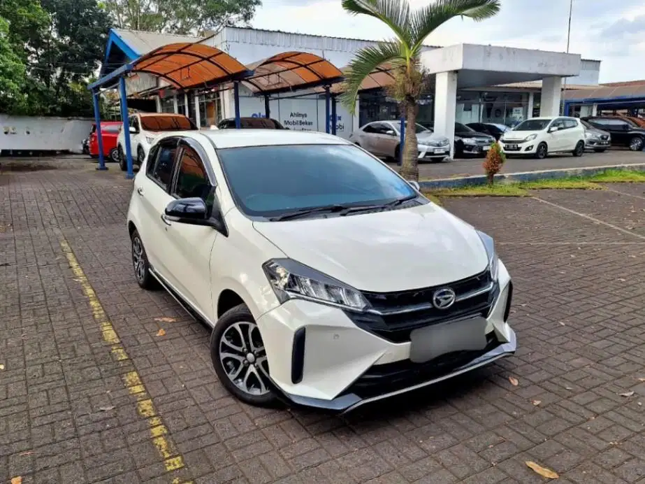 [OLXmobbi] PAJAK PANJANG - DAIHATSU SIRION 1.3 R MATIC 2023