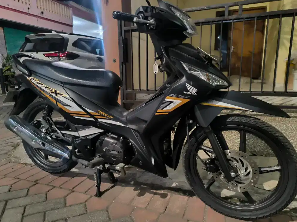 Supra X125cc 2024 km4Rb Perak Seperti Baru