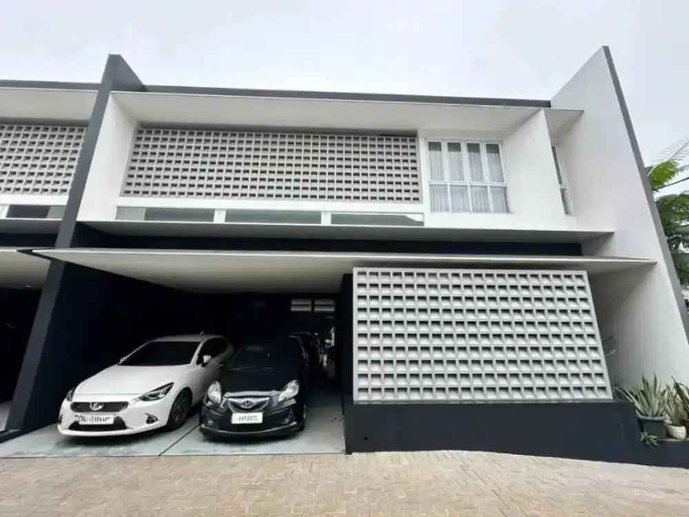 Dijual Rumah Cantik Siap Huni Dalam Cluster Exclusive di Caman, Jakasampurna, Bekasi Barat