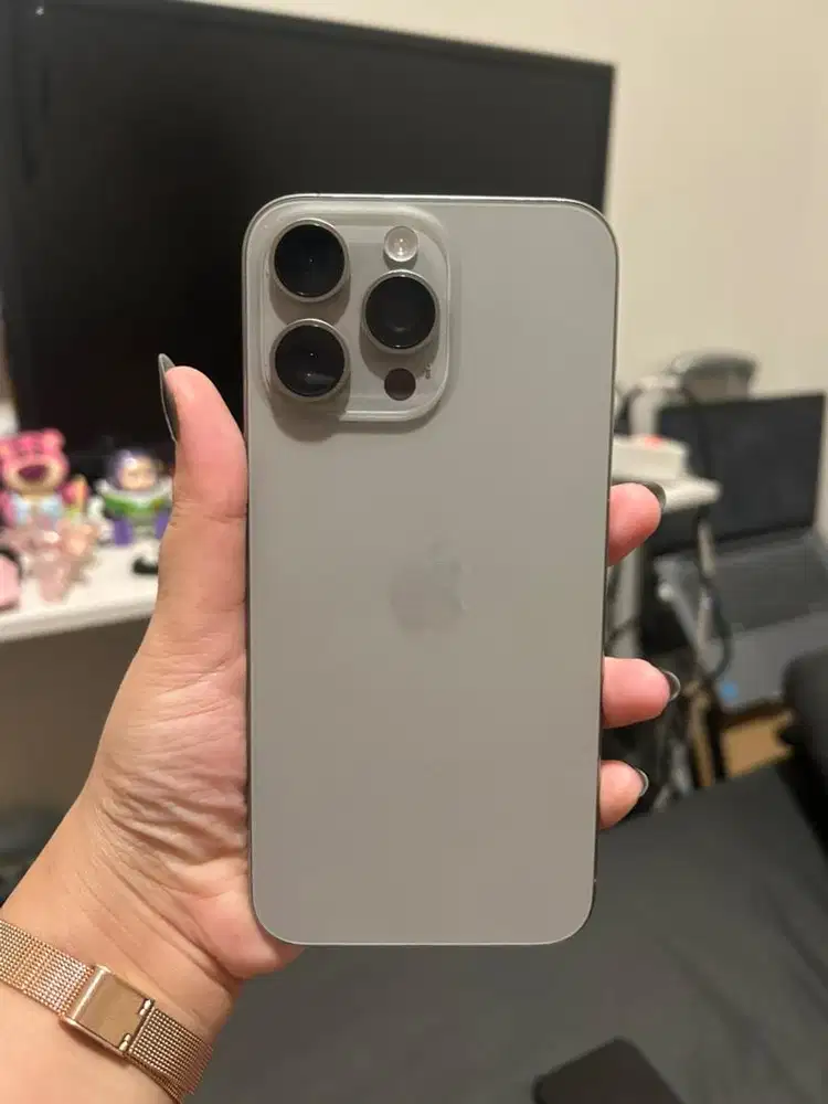Iphone 15 pro max mulus fullset gapernah service