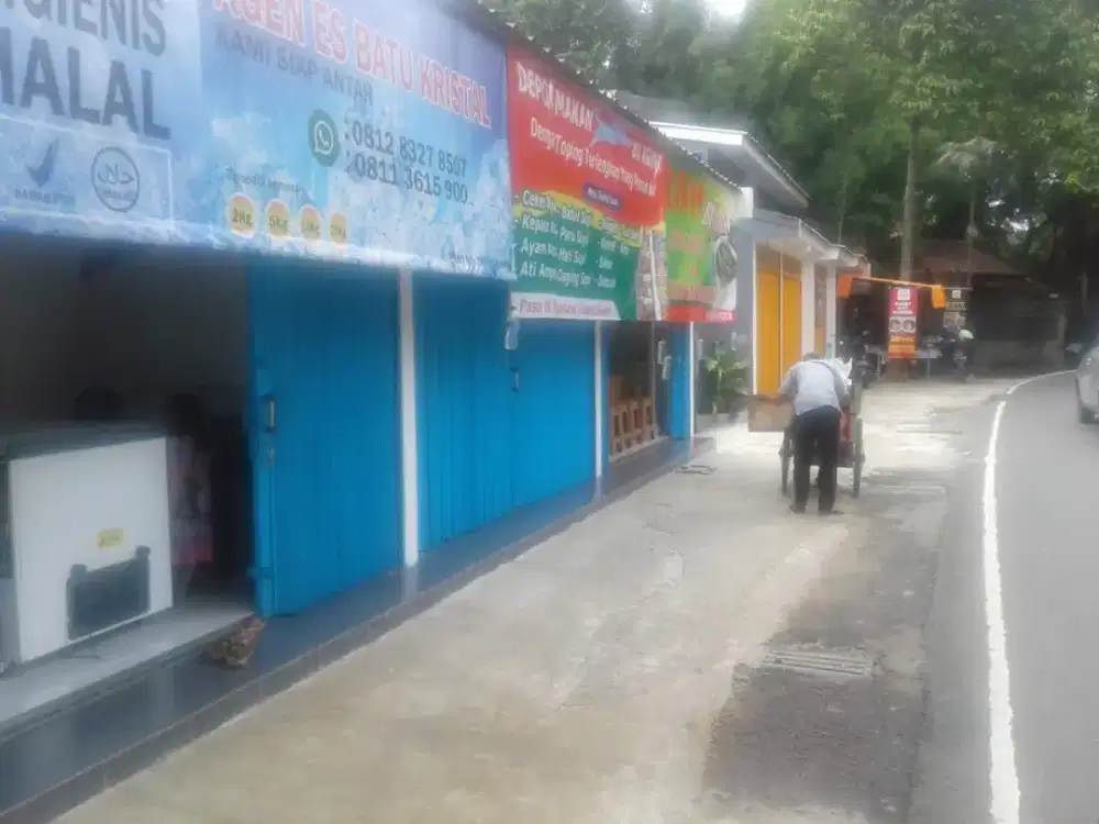 Disewakan kios ada toilet dalam, strategis, jagakarsa, bisa bulanan