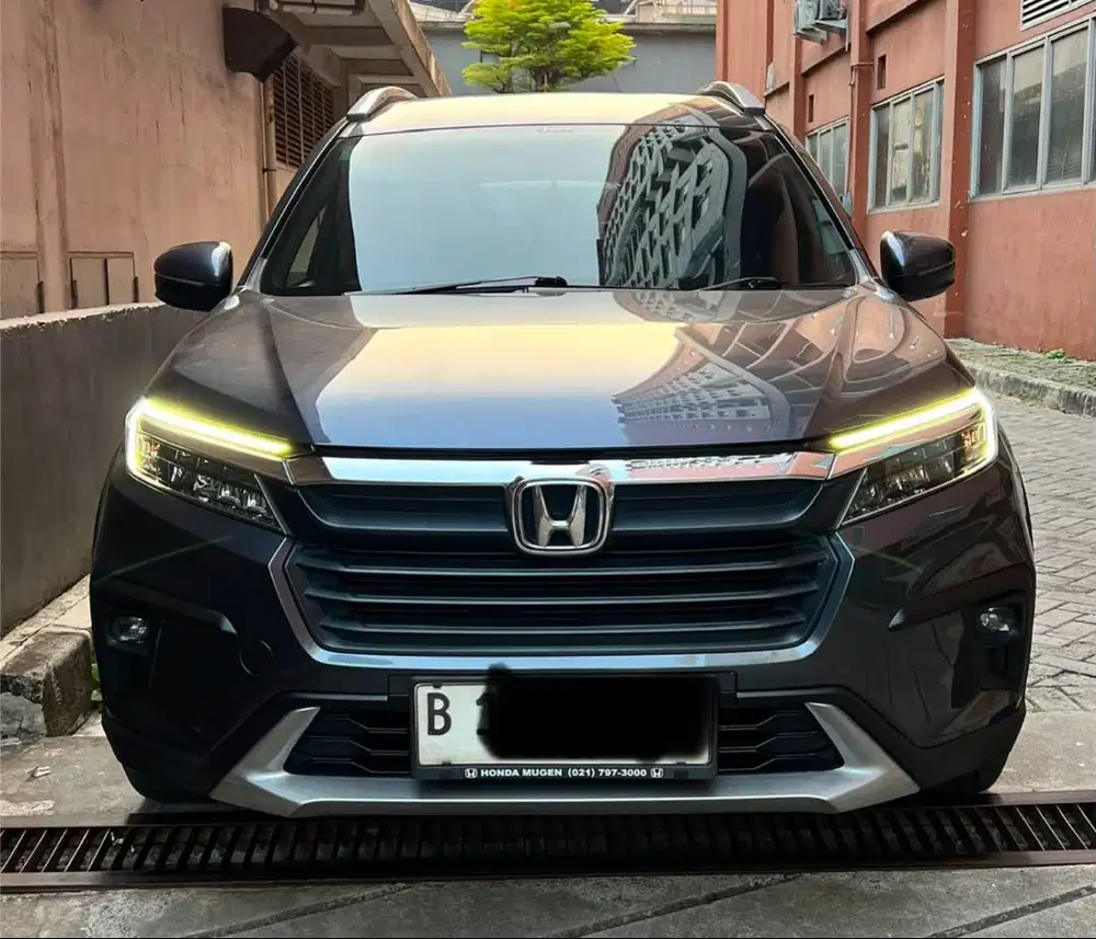 Honda BR-V tipe E A/T thn. 2023