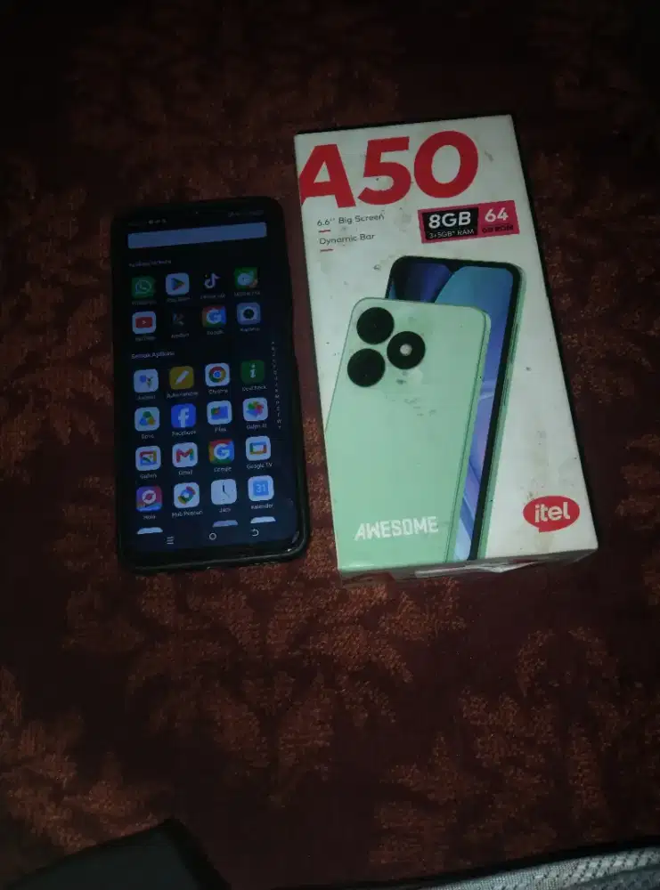 Di jual cepat barang hp nya ada di rmh