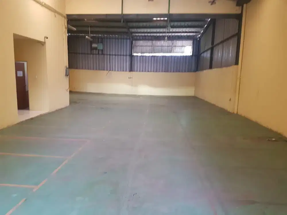 Gudang Siap Pakai di Kawasan Industri Jababeka 1 – LT 360m², Full Bangunan, Akses Kontainer 20 Feet, SHGB