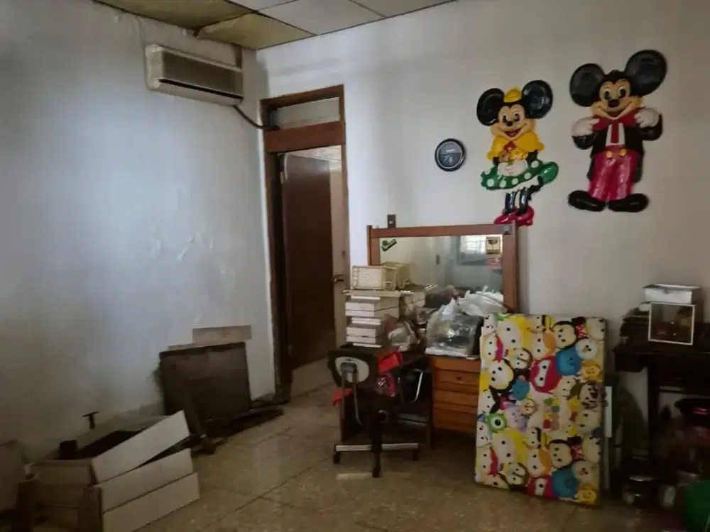 Rumah standard Kelapa Gading jalan summagung lebar jalan 3 mobil