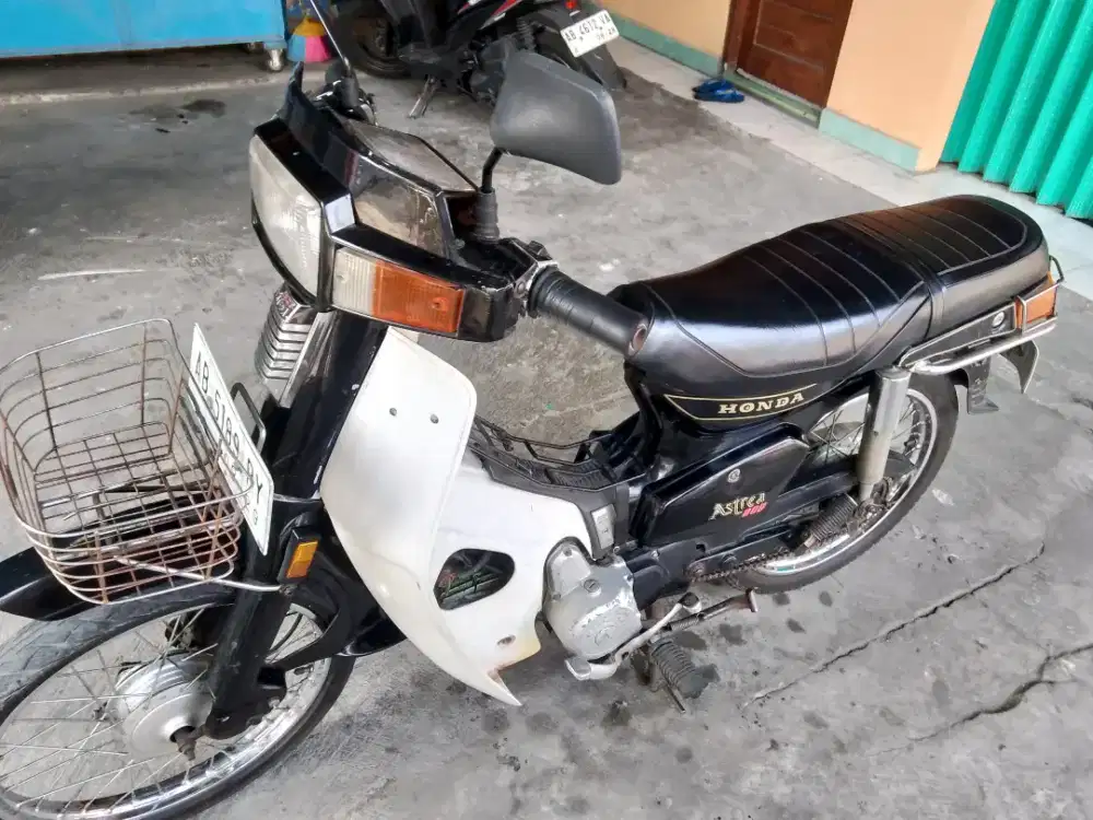 Dijual honda astrea 800