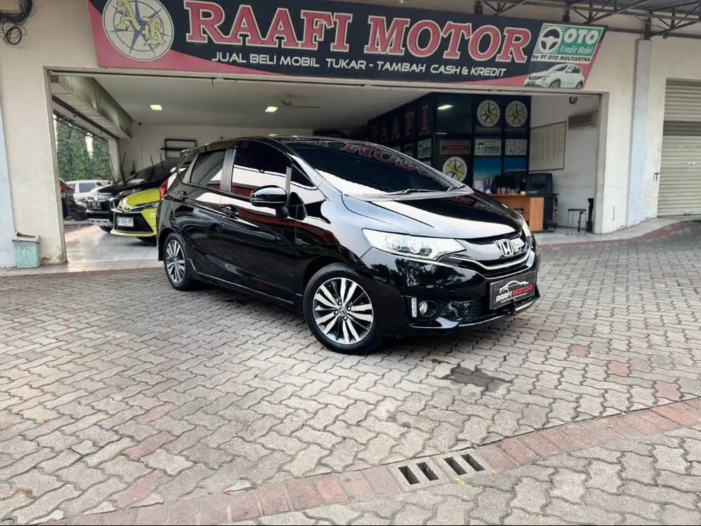 Honda Jazz GK5 RS AT 2014 Matic Hitam