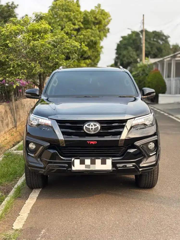 Toyota Fortuner 2.4 VRZ TRD Sportivo Kick Sensor