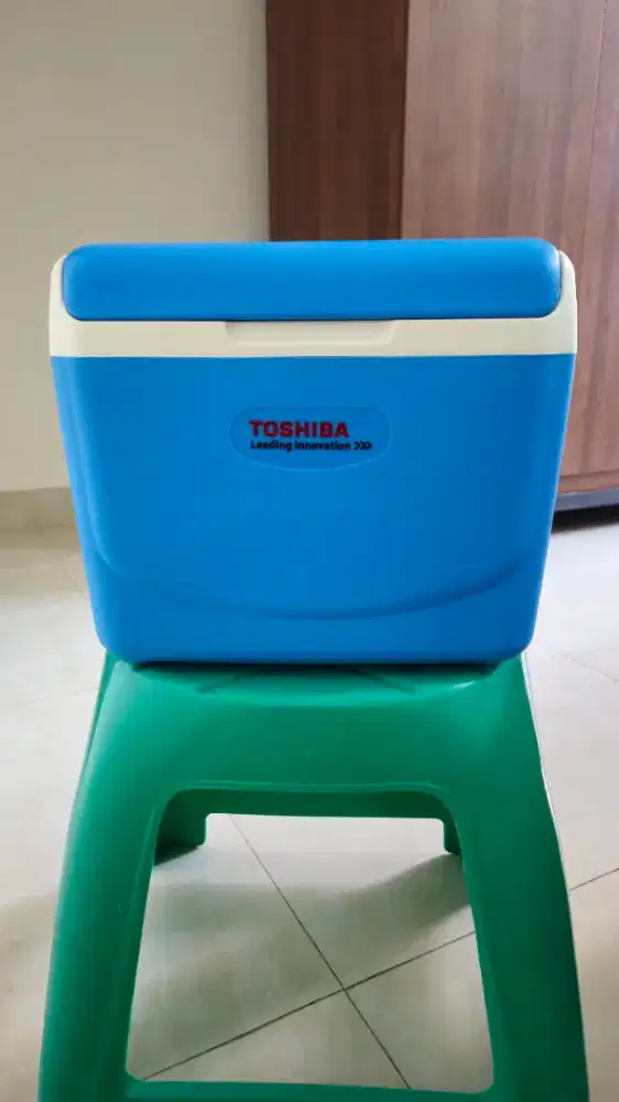Toshiba Claris 3531I-Cool Cooler Box Kotak EsTahan Dingin