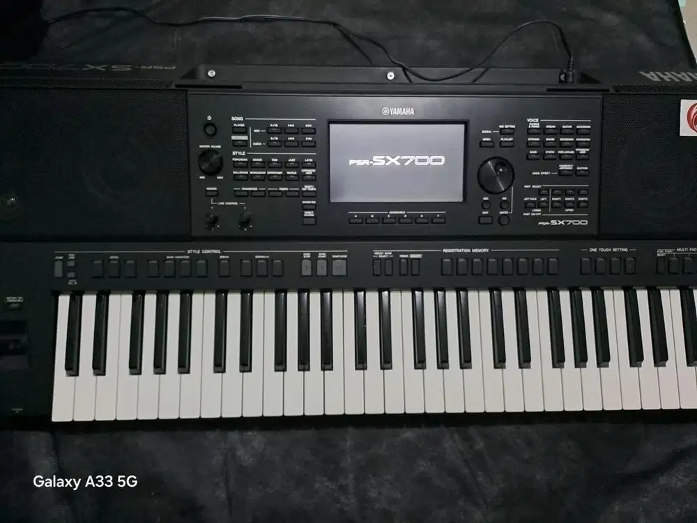 Keyboard electric