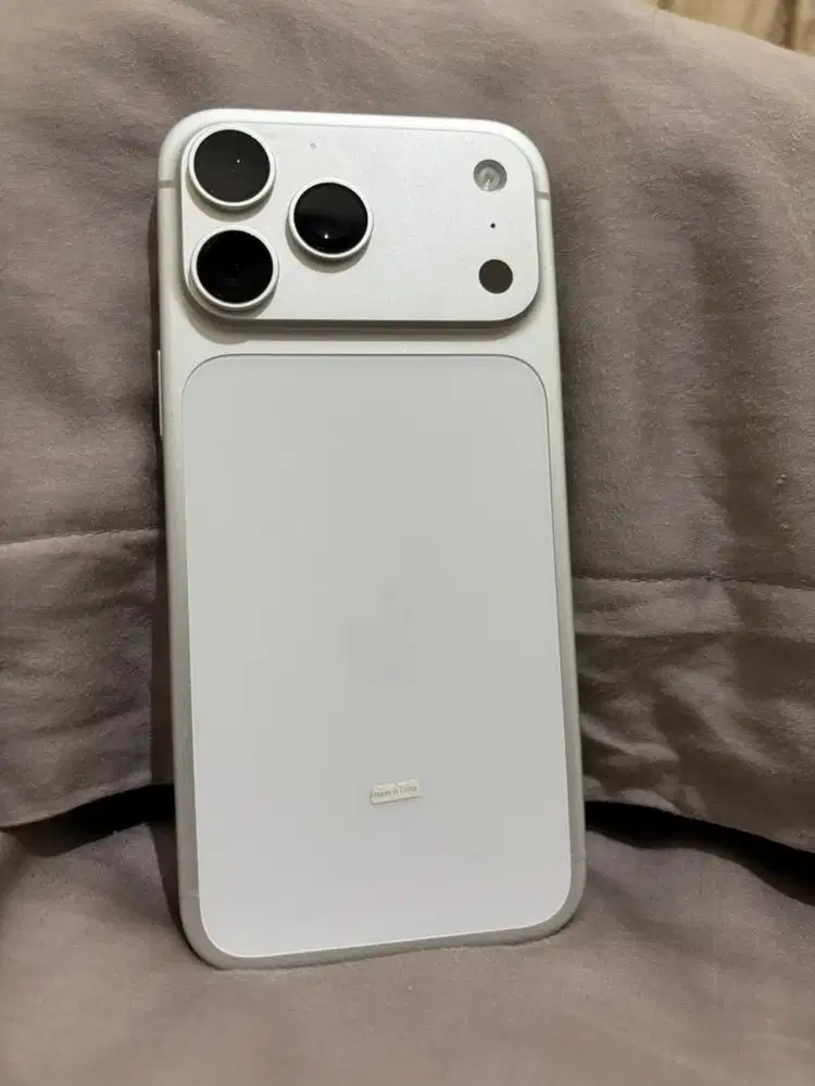 Iphone 17 Promax 1Tb resmi Indo SA/garansu on sampai 2027