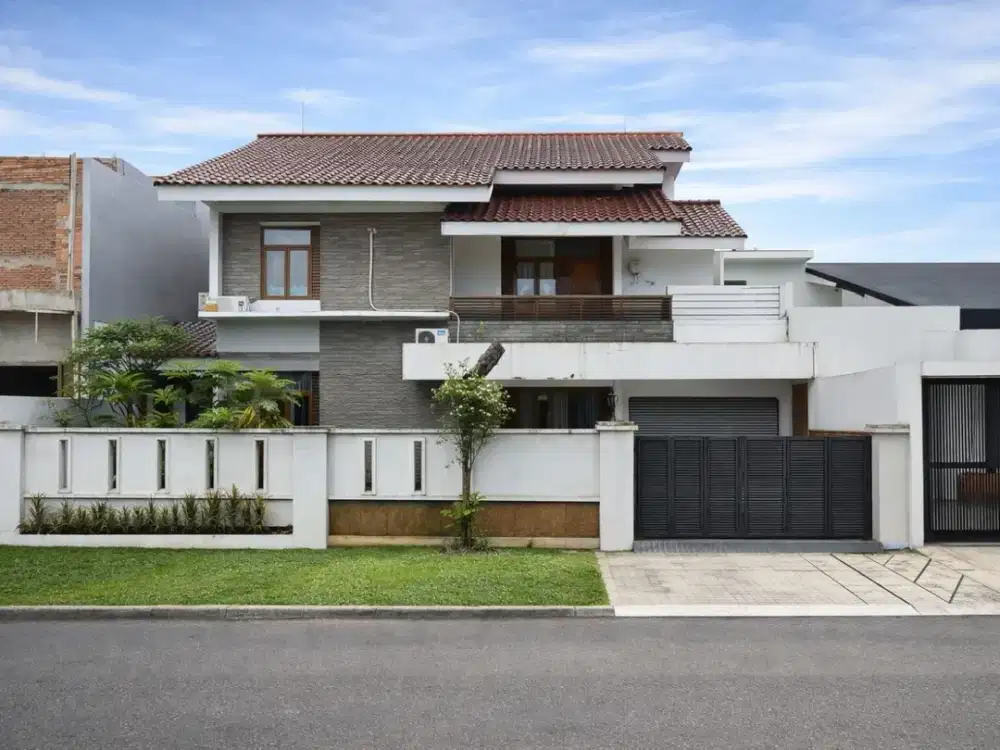 Rumah pondok indah kondisi rapih dan asri