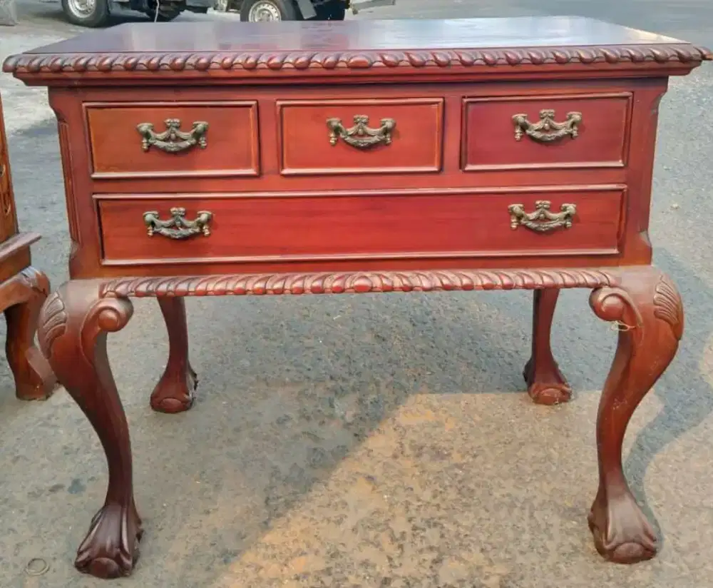 MEJA JATI UKIR CLASSIC