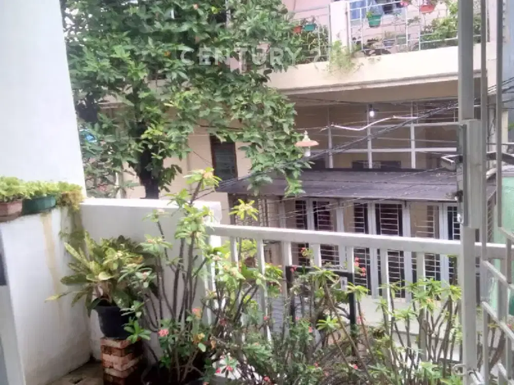 Rumah 2 Lantai Di Jual Di Pondok Ungu Permai