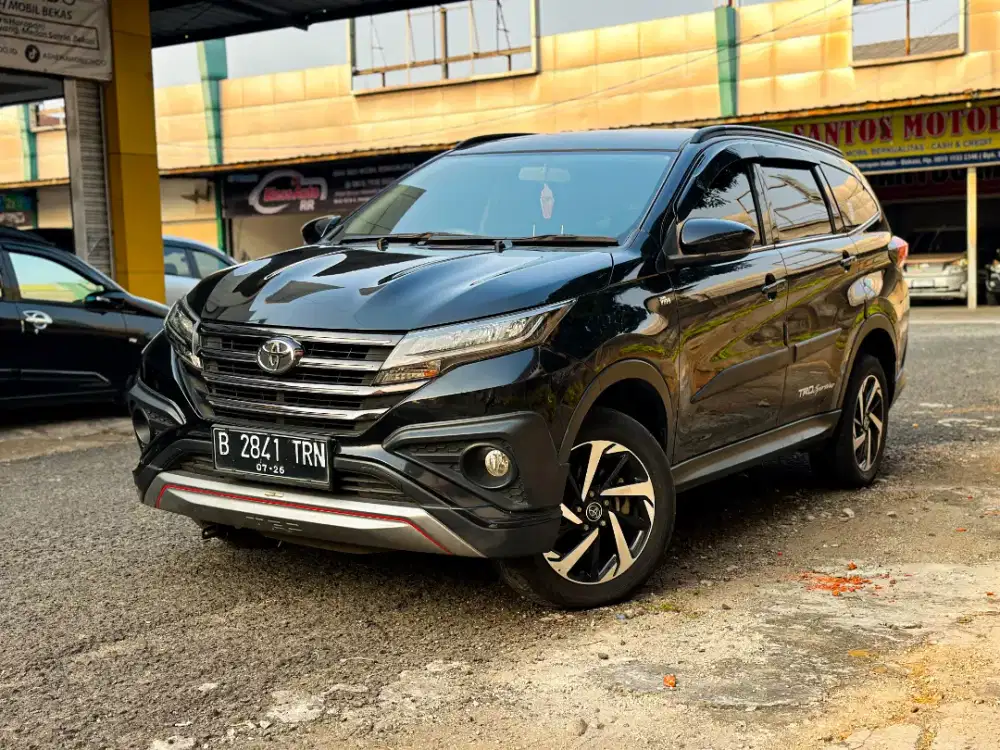 TOYOTA NEW RUSH TRD 1.5 HITAM 2021