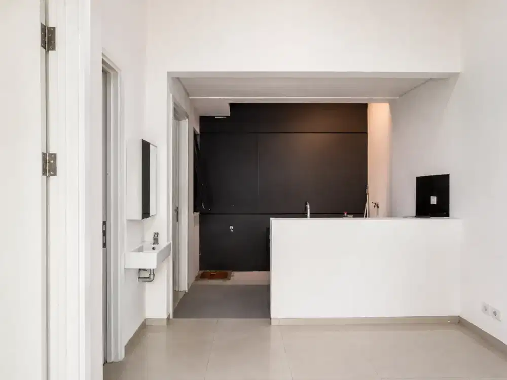 Rumah HOT SALE Siap Huni Minimalis Compact di Dekat UPJ Bintaro LR-18544