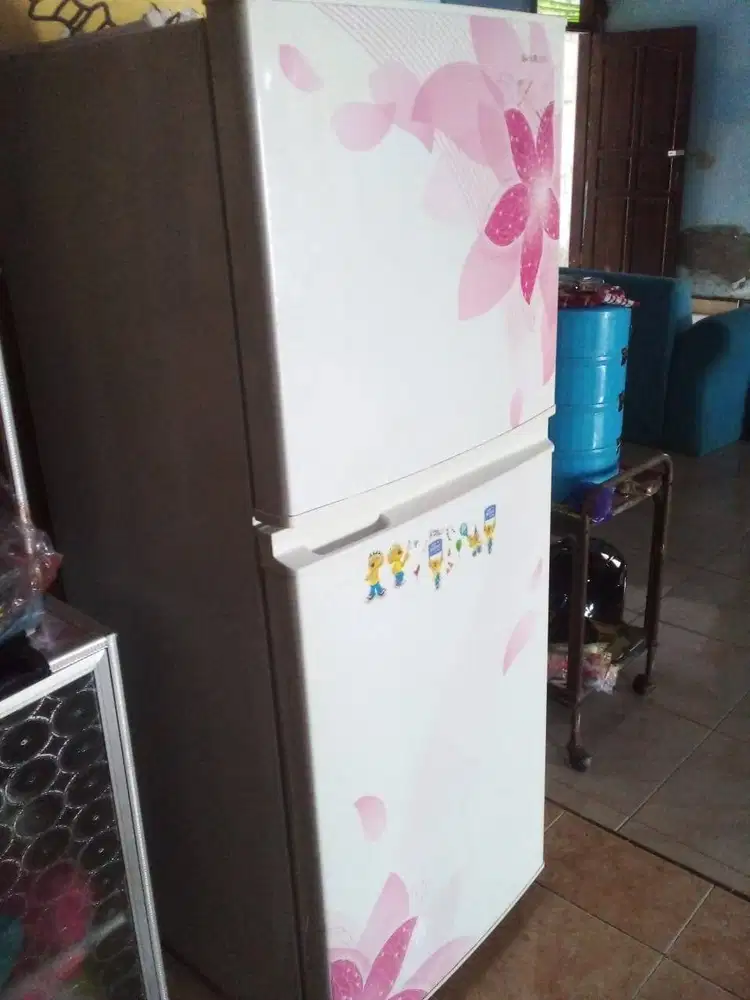 BU Jual Kulkas 2 Pintu Merk Sharp