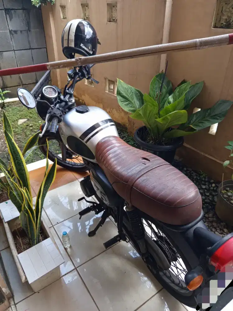 Kawasaki w175 se 2018