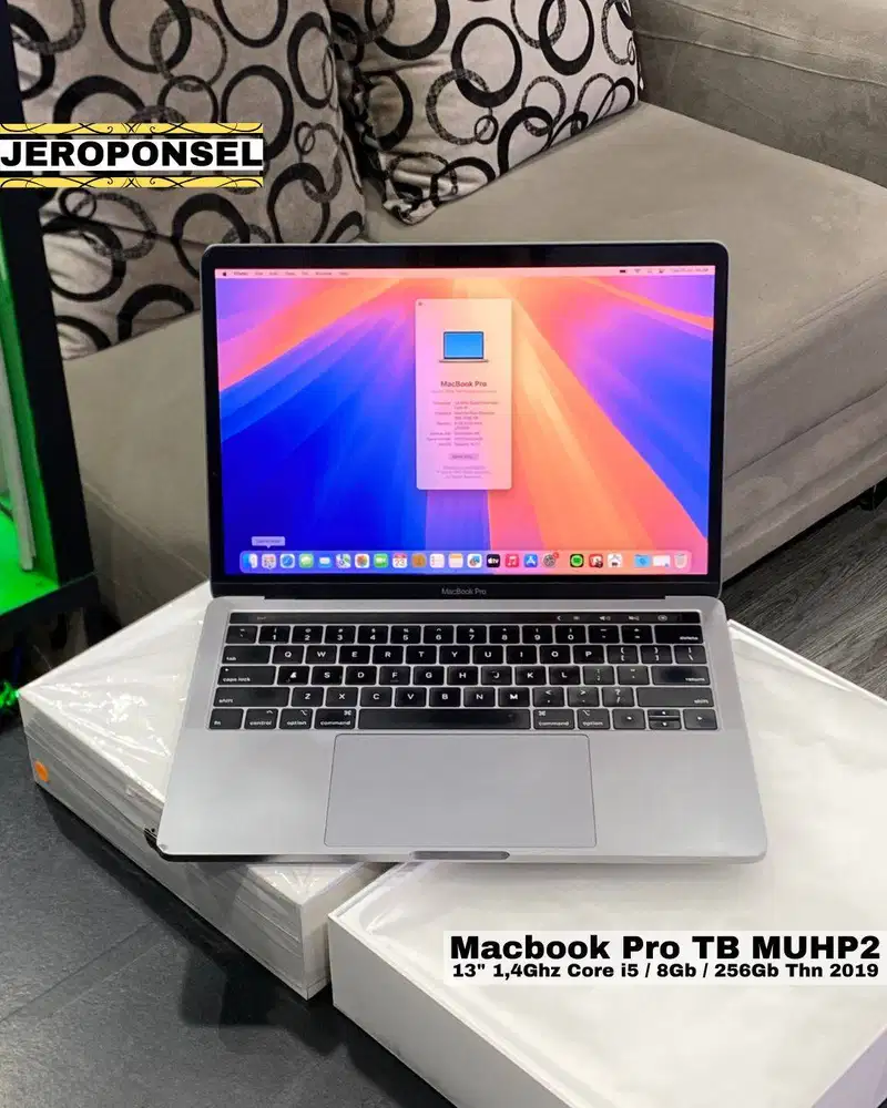 MACBOOK PRO 2019 13” 8/256GB GRAY FULL SET ORIGINAL GARANSI