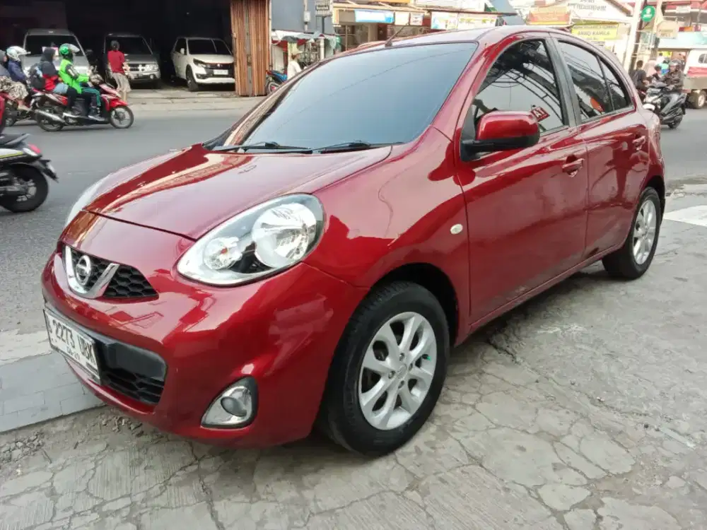 Nissan March XS 1.2 AT 2015