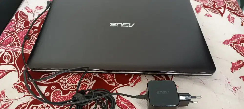 Asus X441MA - GA011T