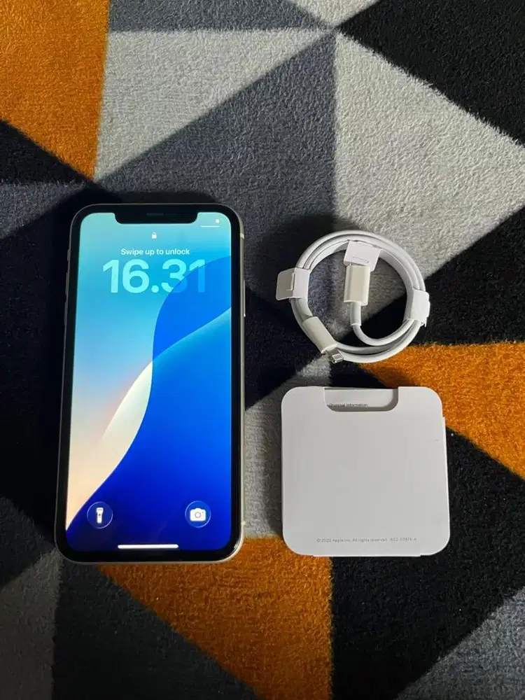iphone 11 64 GB Ibox