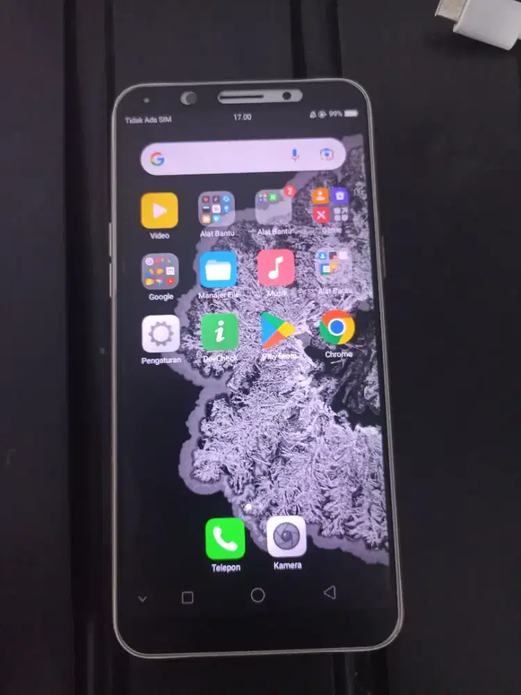 Oppo A83 3/32gb