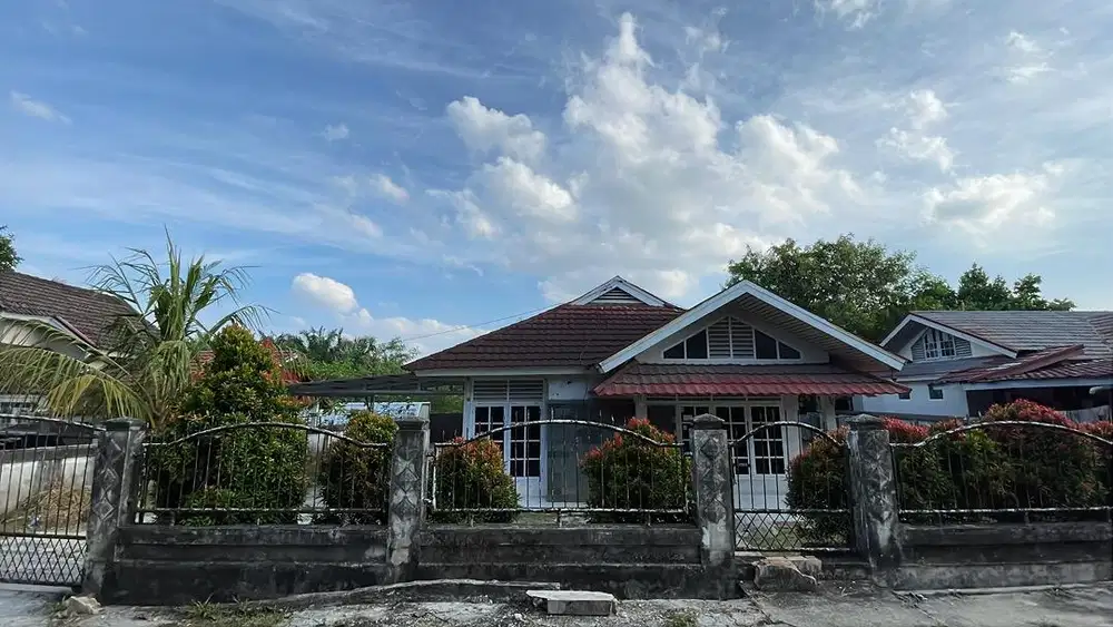 Dijual cepat rumah milik pribadi lokasi strategis