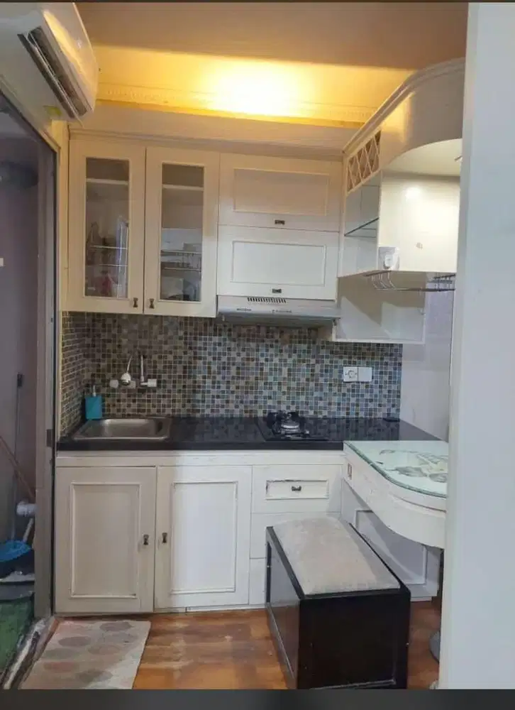 Sewakan apartemen kalibata tower akasia lantai 21 bisa bulanan / perta