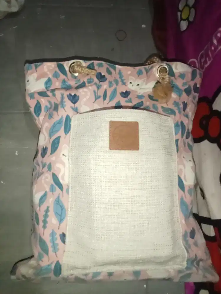 TAS TENTENG UK BESAR