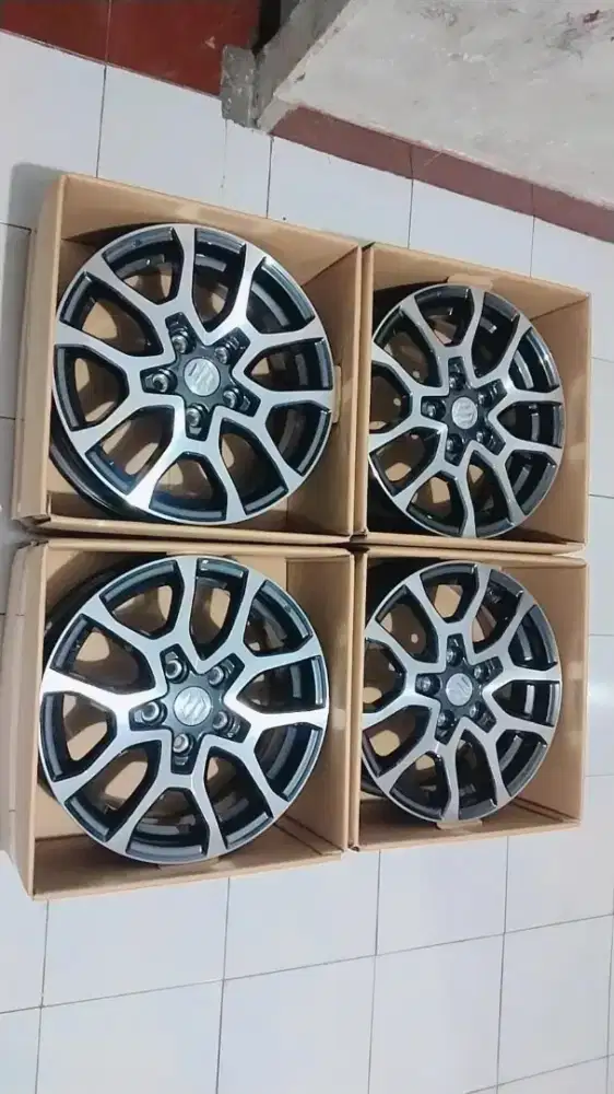 Velg suzuki xl7