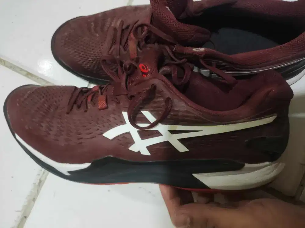 Sepatu Asics second size 45