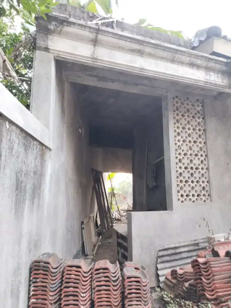 Rumah Murah 4 menit ke Unnes Jl Kalisegoro Gunungpati Semarang