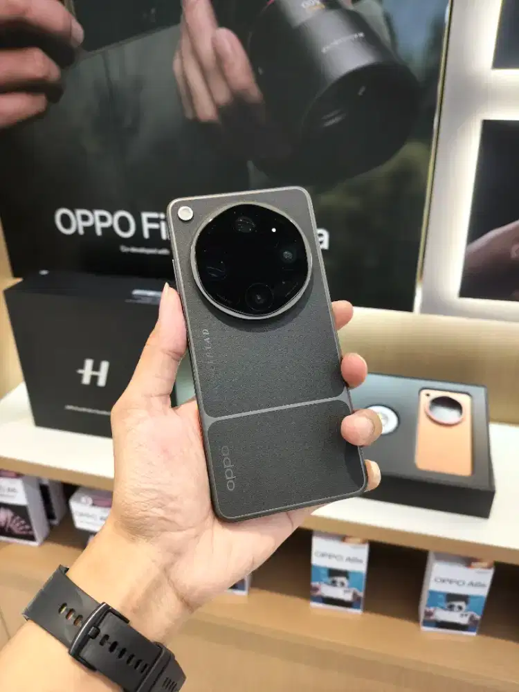 Oppo Find X9 Ultra Ready Stock Garansi Resmi