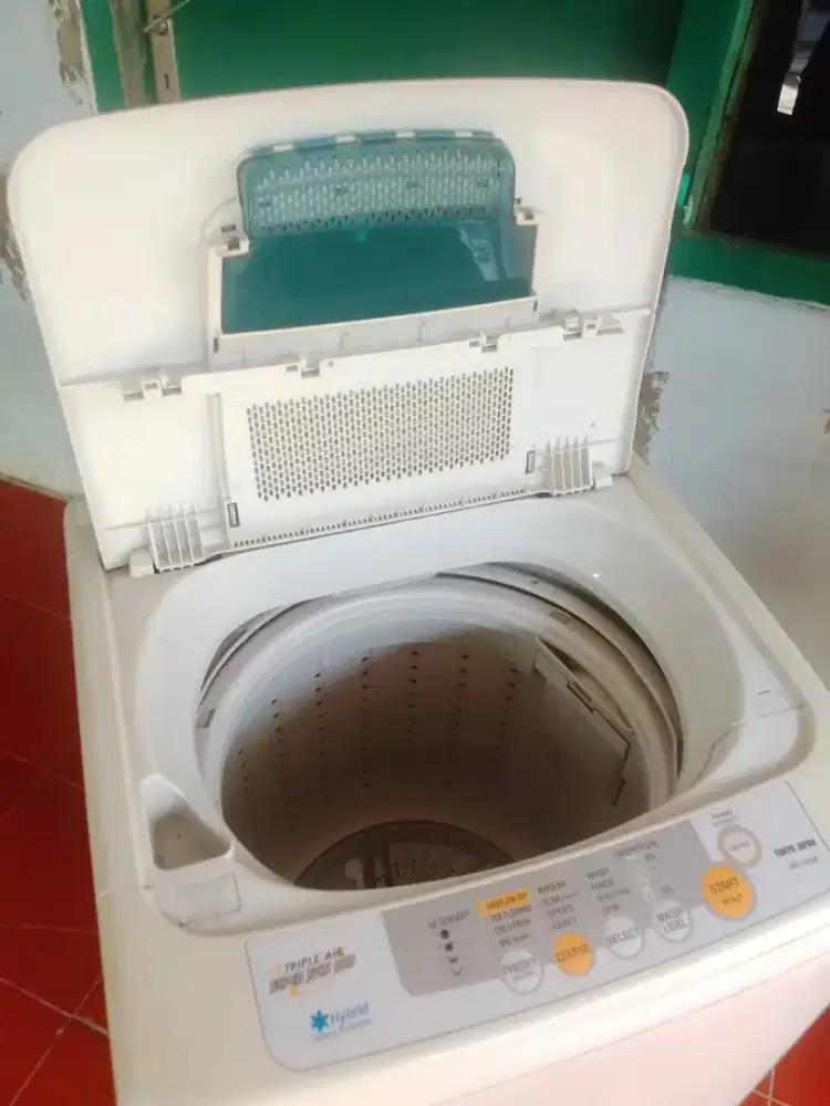 Jual mesin cuci 1tabung merk Toshiba jual buat kebutuhan.