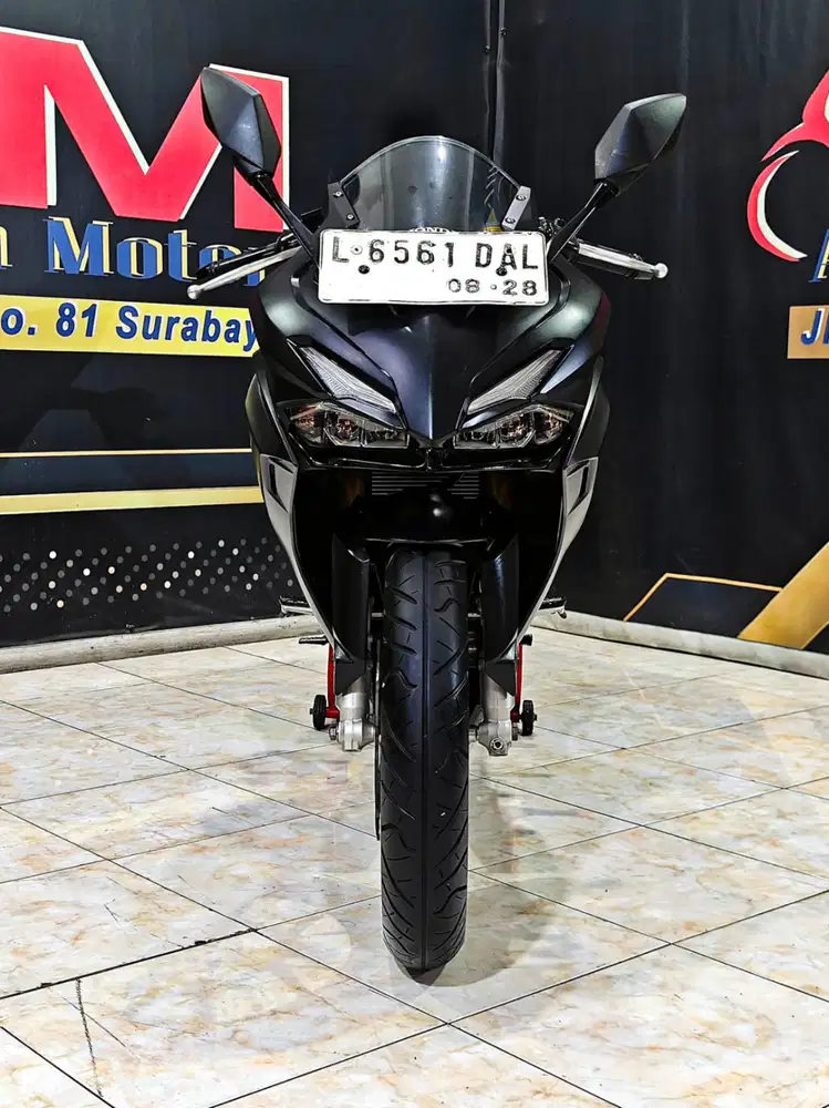 Honda New CBR 150R FI USD Th 2023 gas riding