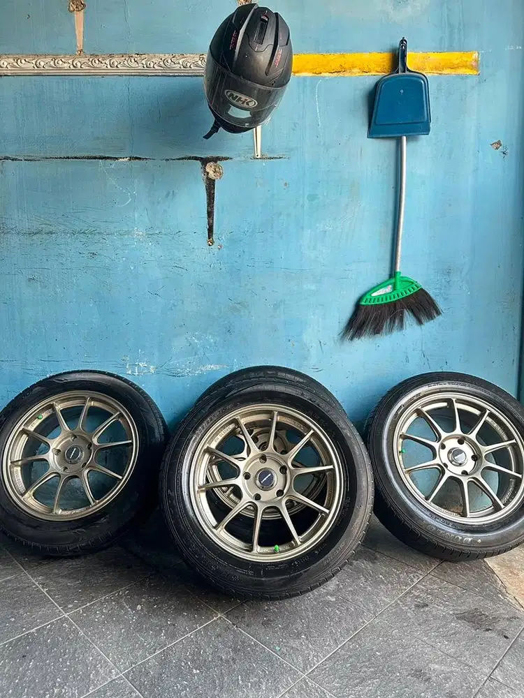 Velg dan ban dunlop