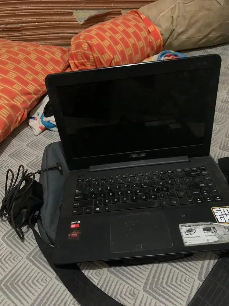 Asus X454Y bekas