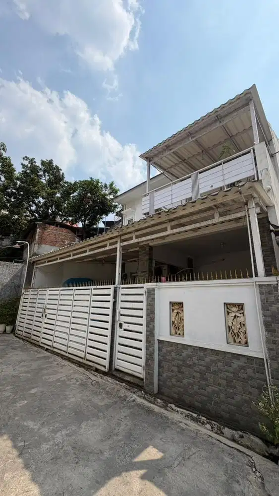 Rumah di Cluster daerah Limo, Kota Depok