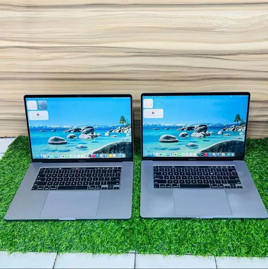 Macbook Pro 2019 Touchbar Core i9 Ram 32GB  Ssd 1tb Layar 16inc N-RTV
