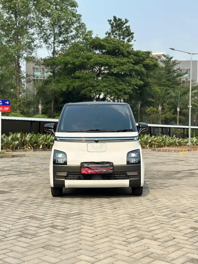 Wuling Air EV Signature Long Range Nik 2022 Putih BYD ATTO Agya