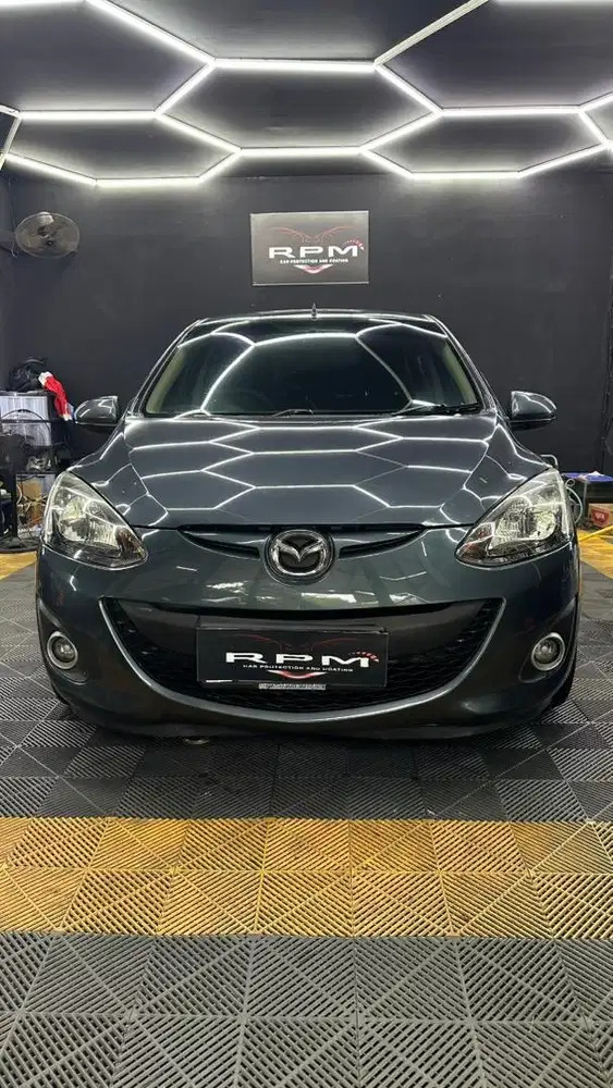 Mazda 2 Sport Hatchback 2012