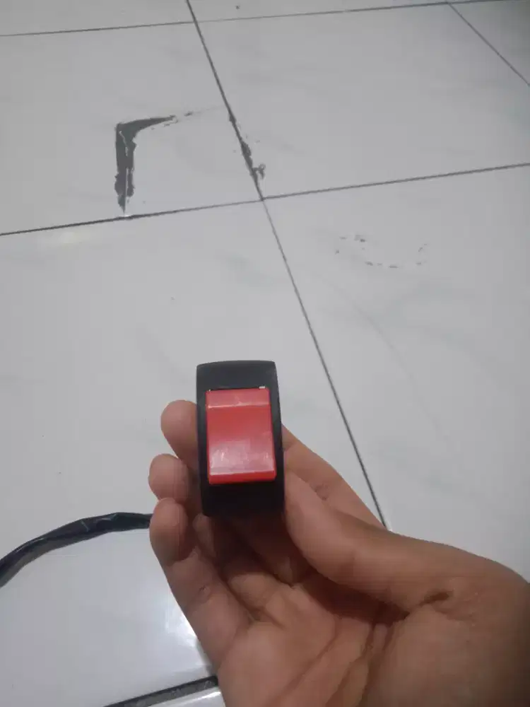 Saklar lampu 3 mode untuk motor
